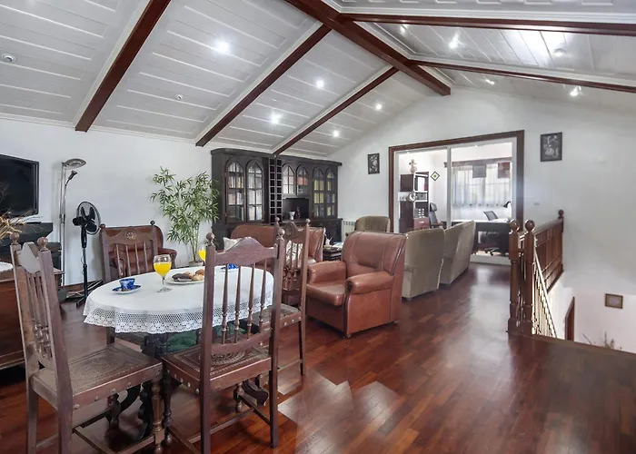 Bettencourt 2 סנטה קרוז דה גרסיוזה