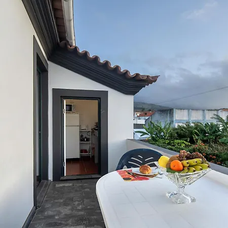 Bettencourt 2 סנטה קרוז דה גרסיוזה