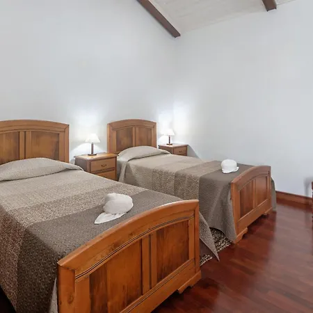 Bettencourt 2 Apartment Santa Cruz da Graciosa