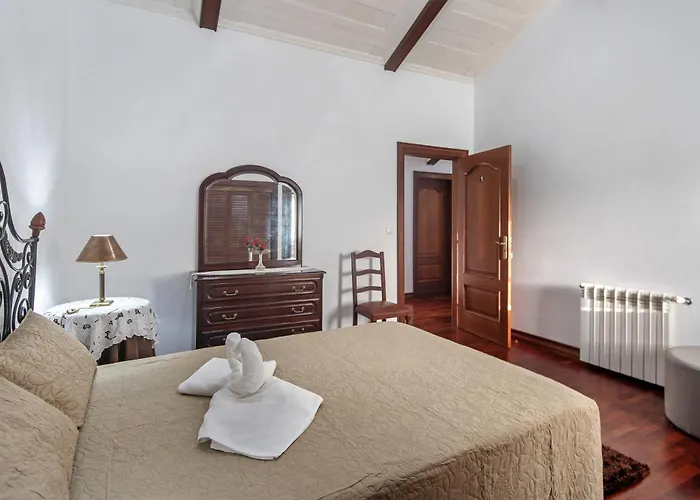 Bettencourt 2 Santa Cruz da Graciosa